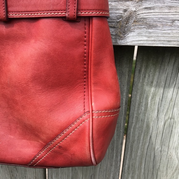 Coach Red Leather Hampton Handbag Purse 8A71 - Picture 5 of 9